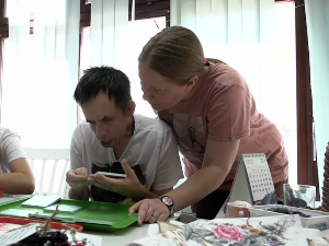 Панчево: Ана Влчек, некада корисник Удружења "На пола Пута" сада помаже другима 