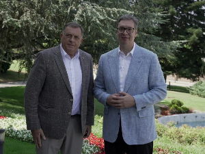 Вучић са Додиком: Веома добар разговор, доминирале економске теме