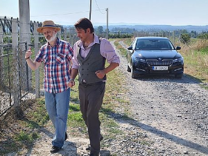 Камионџије д.о.о. 2, 4-12