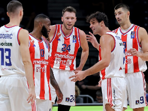Морнар намучио Звезду, црвено-бели уписали први тријумф у АБА лиги