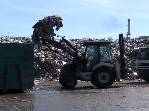 Где се одлаже смеће које не може на регионалну депонију Дубоко