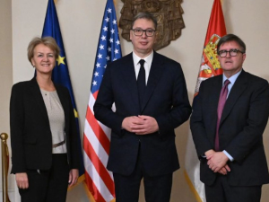 Вучић са О'Брајаном и Ајхорст: Изразио сам забринутост због изазова Срба на КиМ