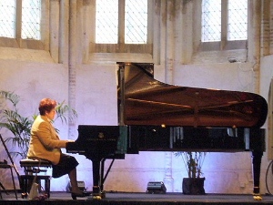 Циклус Пијанизми Балкана – Дубравка Томшич