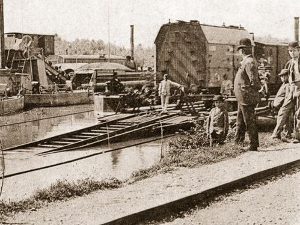 Документарне фусноте – Шором шајке а Дунавом воз