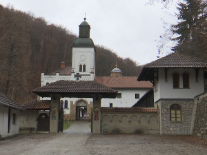 Игуманија манастира Враћевшница: Опростимо једни другима неспоразуме, да у већој радости дочекамо Божић