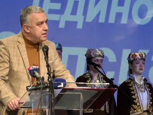 Митинг Српске листе у Зубином Потоку: Покажимо јединство, станимо 9. фебруара под барјак Србије