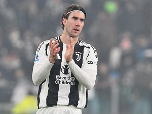 Газета дело спорт: Пукло између Влаховића и Јувентуса, растанак на лето