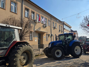 Постигнут споразум између општине Рача и пољопривредника који протестују