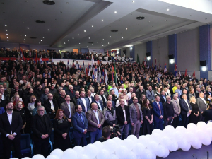 Српска листа одржала завршни митинг у Звечану, позвала Србе да у што већем броју изађу на изборе