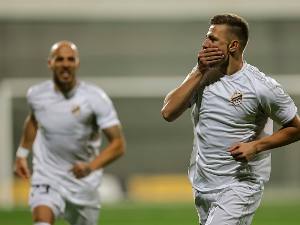 Тежак пораз Партизана на Бановом брду, Чукарички оставио Звезду на врху табеле