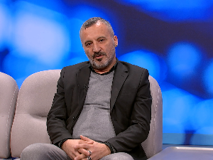 Нови сингл Дејана Лазовића у служби превенције суицида: „Увек има разлога да живиш“