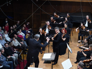 Са београдских сцена – Роман Симовић и Симфонијски оркестар РТС