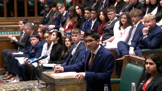 Млади посланици у Вестминстеру – британска омладина о политичким изазовима генерације