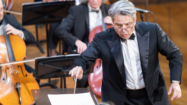 Музички спектакл на Коларцу - Пачо Флорес и Симфонијски оркестар РТС-а