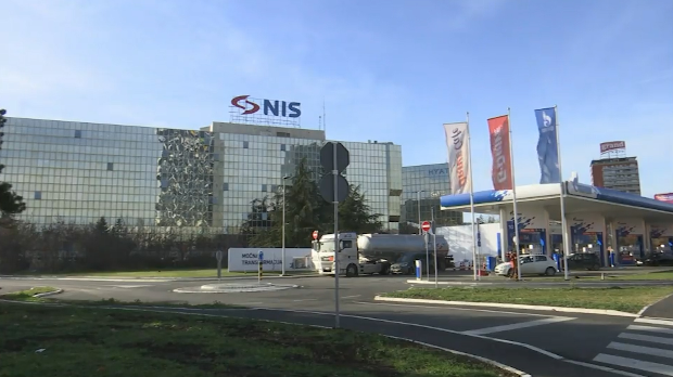 Дани одлуке за НИС – директор писао запосленима, ускоро нови захтев за лиценцу, нафтне компаније повећавају увоз