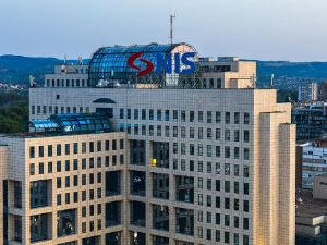 У Србију готово два месеца није стигла ни кап сирове нафте, Лукоилу продужена лиценца