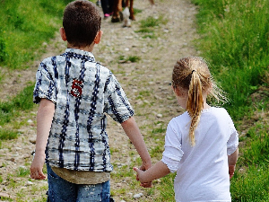 На који начин су деца приказана у медијима