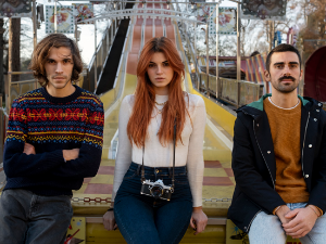 Најгоре године живота су двадесете – истраживања побијају мит о „најбољим годинама“