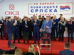 Дан после избора у РС – Синиши Карану највише гласова, опозиција тражи понављање у три општине