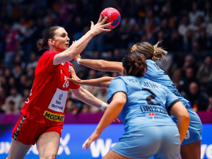 Србија убедљивим тријумфом против Уругваја почела Светско првенство