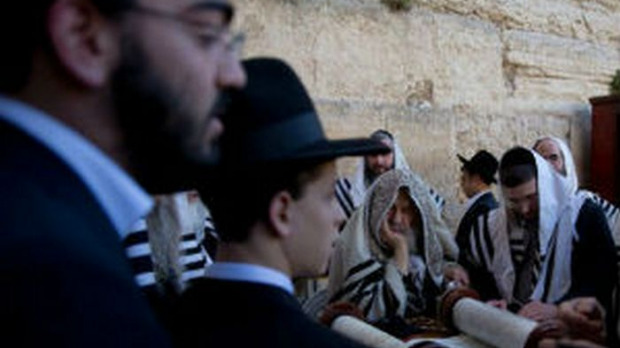 Пут свиле: Песме на ладину