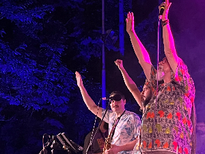 Звучни зид – Дел Арно Бенд