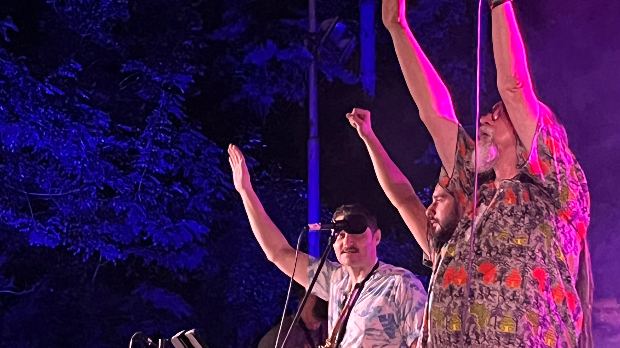 Звучни зид – Дел Арно Бенд