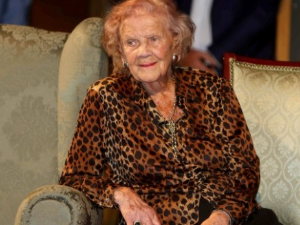 Глумица и песникиња Бранка Веселиновић