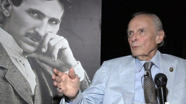 Образовно огледало: Теслин унук