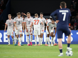 Бајерн и даље непоражен у Лиги шампиона, ПСЖ поклекао на "Парку принчева"