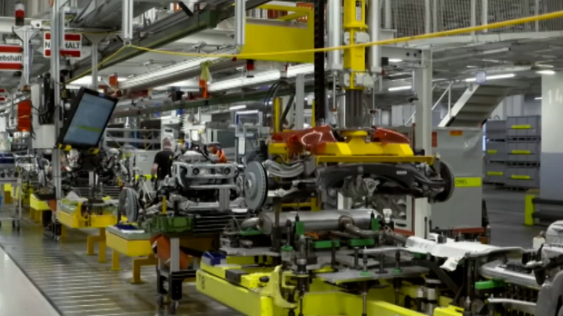 Европска ауто индустрија додаје гас, али је Kина већ пребацила у пету брзину – отвара ли у Србији нову фабрику