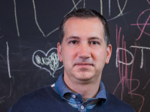 Александар Павловић: поводом књиге „Хомер и Хусо” Алберта Лорда   