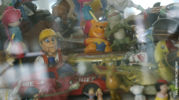 Играчке и опасне материје: безбедност деце на првом месту