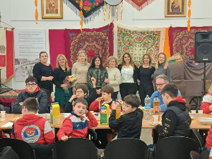 Млади чувари традиције – представа "Цврчак и мрави” у Трсту 