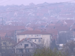 Црвено-љубичаста зона ваздуха у Врању