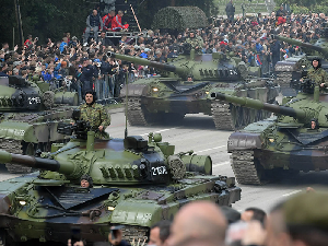 Предновогодишње наоружавање региона - милијарде за тенкове, хаубице и ракетне системе