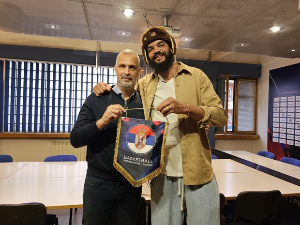 НБА звезда Жоаким Ноа пре "вечитог дербија" посетио Кућу кошарке