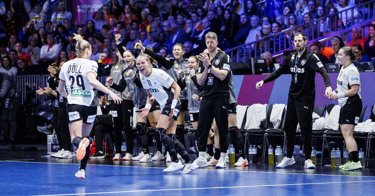 Немице преко олимпијских вицешампионки до финала СП