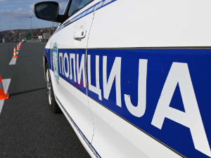 Тешка несрећа код Бора, аутомобили завршили на крову и у каналу