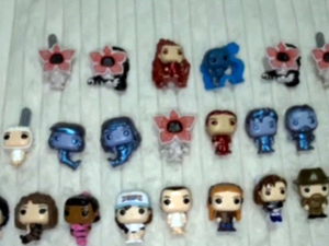 Фигурице из „киндер јаја“ вредне и до 2.000 евра – нови колекционарски хит инспирисан серијом „Чудније ствари"