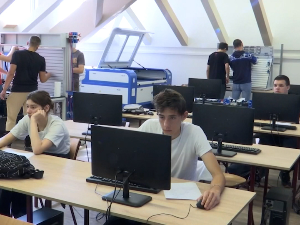 Чланице Европске уније интегришу вештачку интелигенцију у образовање – где се Србија налази у том процесу