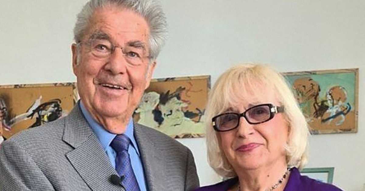  Мира Адања Полак -  Ексклузивно: Сви одговори су у прошлости – Хајнц Фишер 