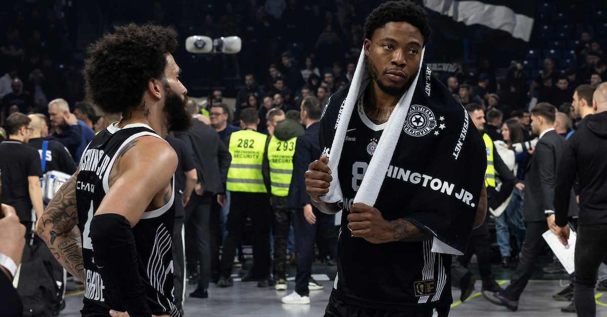 Духови прошлости прогоне Партизан и не дају му мира - Виртус трећи пут узастопно славио у "Арени"