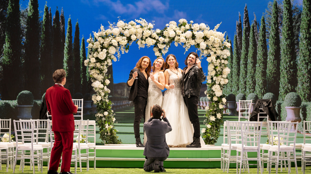 Волфганг Амадеус Моцарт: Тако чине све