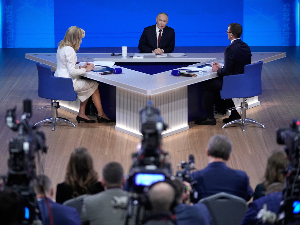 Путин на годишњој конференцији: Украјина до сада није показала спремност на територијалне уступке и мир