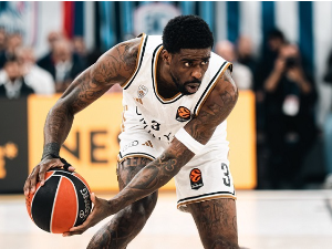 Дубаи преокретом до победе у Истанбулу, Ефес остао на шест победа