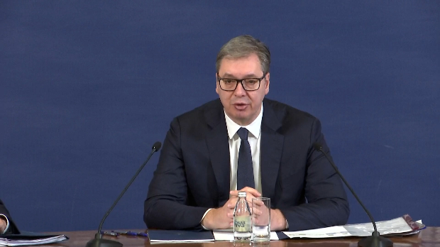 Вучић: Нисмо добили никакав одговор за наставак рада рафинерије, договорили смо се да до краја недеље обезбедимо платни промет са НИС-ом 