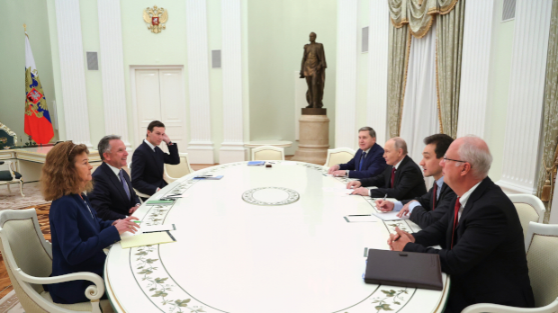 Састанак Путина са Виткофом и Кушнером ушао у други сат ; Трамп: САД више не финансирају рат у Украјини