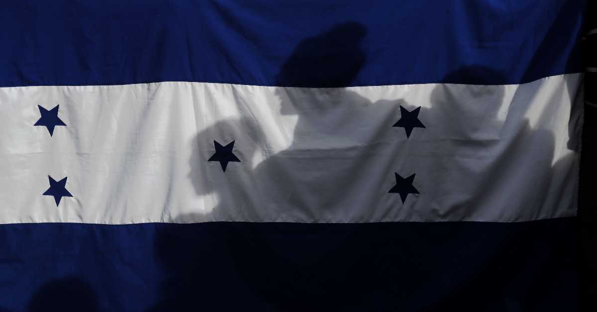 Трамп и Тито из централне Америке, све је отишло у Хондурас