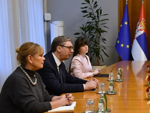 Вучић примио у опроштајну посету амбасадоре Украјине и Јапана